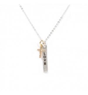 Collier avec croix dorée et plaque "Love"