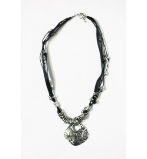 Collier - Oeil d'argent