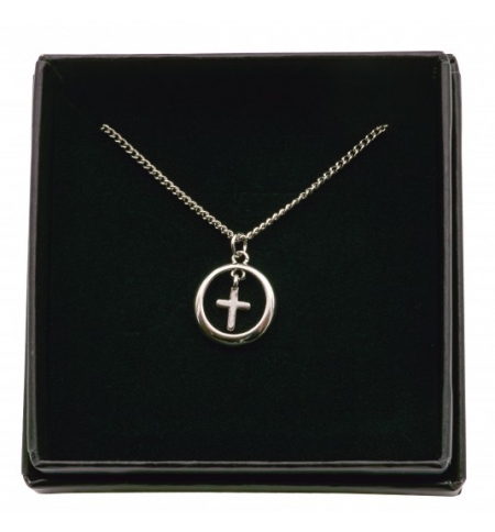 Collier « Croix dans un anneau » en argent
